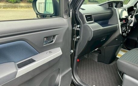 Toyota Roomy I, 2022 год, 1 000 000 рублей, 22 фотография