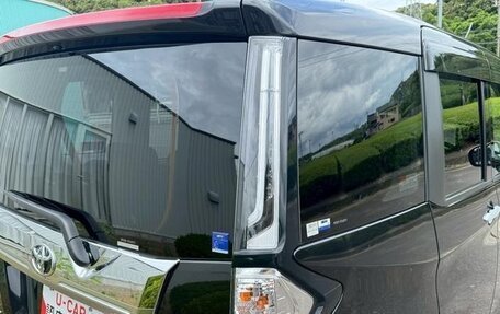 Toyota Roomy I, 2022 год, 1 000 000 рублей, 35 фотография