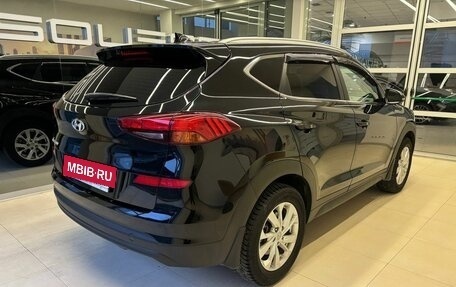 Hyundai Tucson III, 2018 год, 2 300 000 рублей, 4 фотография