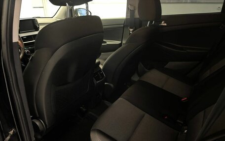 Hyundai Tucson III, 2018 год, 2 300 000 рублей, 10 фотография