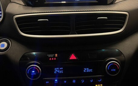 Hyundai Tucson III, 2018 год, 2 300 000 рублей, 13 фотография