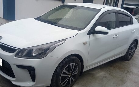 KIA Rio IV, 2017 год, 1 100 000 рублей, 1 фотография