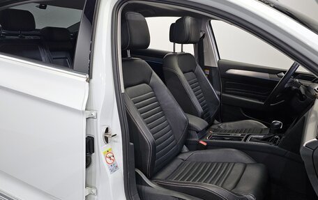 Volkswagen Passat B8 рестайлинг, 2022 год, 2 320 469 рублей, 7 фотография