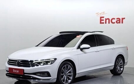 Volkswagen Passat B8 рестайлинг, 2022 год, 2 320 469 рублей, 2 фотография