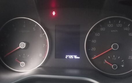 KIA Rio IV, 2017 год, 1 100 000 рублей, 8 фотография