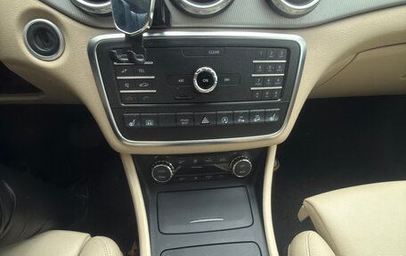 Mercedes-Benz GLA, 2016 год, 2 300 000 рублей, 14 фотография