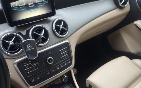 Mercedes-Benz GLA, 2016 год, 2 300 000 рублей, 11 фотография