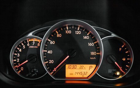 Toyota Ractis II, 2015 год, 1 170 000 рублей, 10 фотография