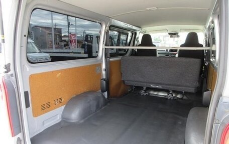 Toyota HiAce H200, 2022 год, 3 200 000 рублей, 11 фотография