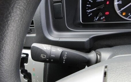 Toyota HiAce H200, 2022 год, 3 200 000 рублей, 17 фотография