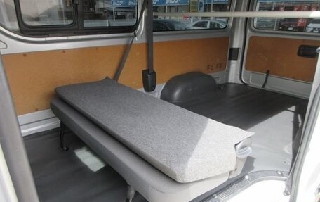 Toyota HiAce H200, 2022 год, 3 200 000 рублей, 32 фотография