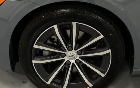 Volvo S60 III, 2022 год, 3 100 000 рублей, 9 фотография