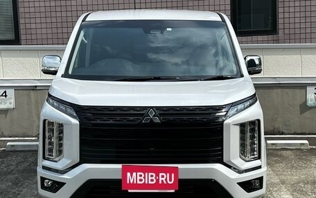 Mitsubishi Delica D:5 I, 2022 год, 3 600 000 рублей, 2 фотография