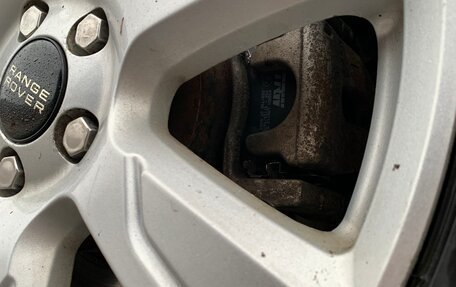 Land Rover Freelander II рестайлинг 2, 2011 год, 1 300 000 рублей, 34 фотография