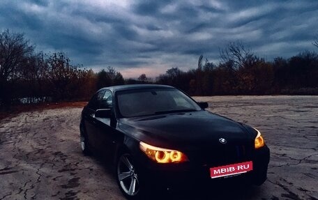 BMW 5 серия, 2003 год, 1 200 000 рублей, 1 фотография