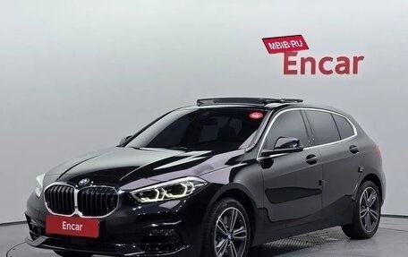 BMW 1 серия, 2021 год, 2 100 000 рублей, 1 фотография