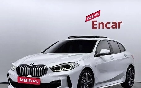 BMW 1 серия, 2021 год, 2 000 000 рублей, 1 фотография