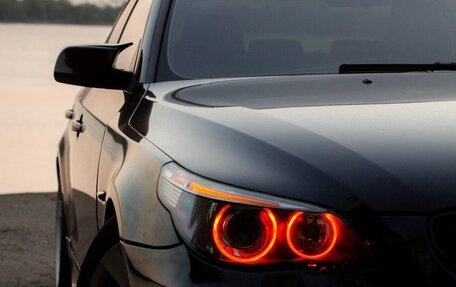 BMW 5 серия, 2003 год, 1 200 000 рублей, 3 фотография