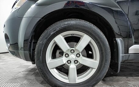 Mitsubishi Outlander III рестайлинг 3, 2008 год, 979 000 рублей, 18 фотография