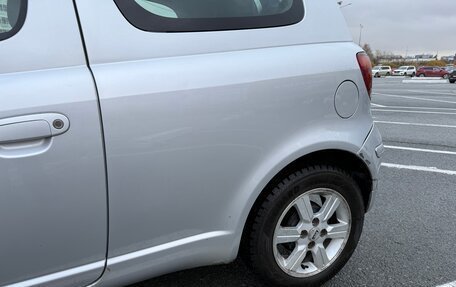 Toyota Yaris I рестайлинг, 2003 год, 360 000 рублей, 2 фотография