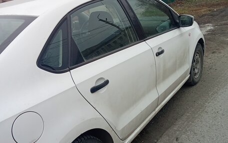 Volkswagen Polo VI (EU Market), 2014 год, 800 000 рублей, 6 фотография