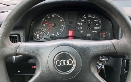 Audi 80, 1993 год, 350 000 рублей, 9 фотография