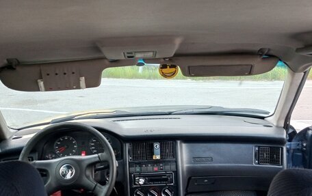 Audi 80, 1993 год, 350 000 рублей, 10 фотография