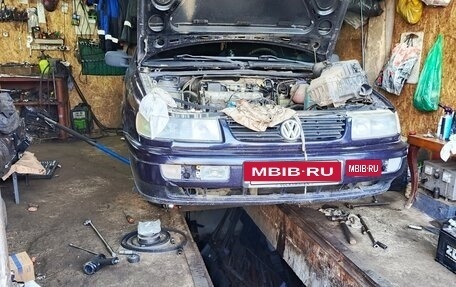 Volkswagen Passat B4, 1993 год, 160 000 рублей, 2 фотография