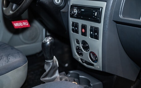Renault Logan I, 2005 год, 290 000 рублей, 17 фотография