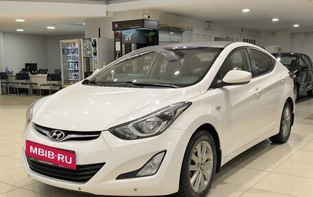 Hyundai Elantra V, 2015 год, 1 050 000 рублей, 2 фотография