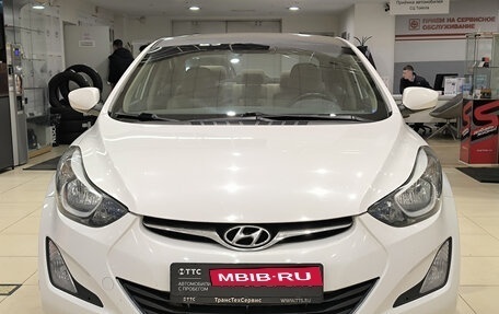 Hyundai Elantra V, 2015 год, 1 050 000 рублей, 4 фотография