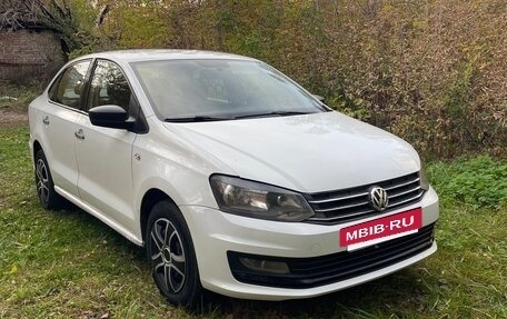 Volkswagen Polo VI (EU Market), 2018 год, 640 000 рублей, 2 фотография