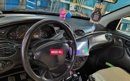 Ford Focus IV, 2003 год, 250 000 рублей, 3 фотография