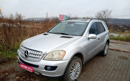 Mercedes-Benz M-Класс, 2006 год, 560 000 рублей, 1 фотография