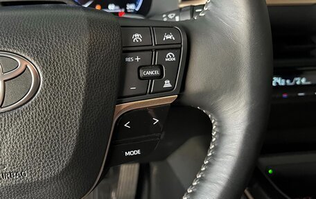 Toyota Crown, 2024 год, 8 600 000 рублей, 10 фотография