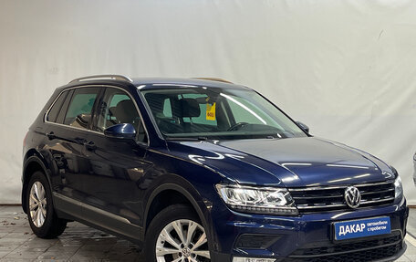 Volkswagen Tiguan II, 2017 год, 1 830 000 рублей, 2 фотография