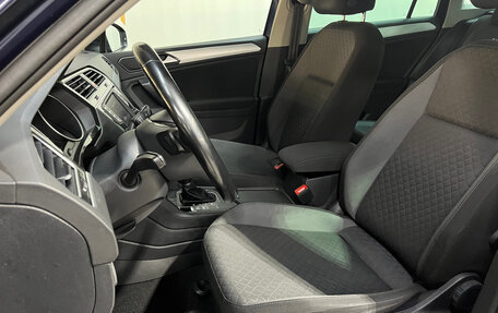 Volkswagen Tiguan II, 2017 год, 1 830 000 рублей, 5 фотография