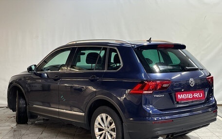 Volkswagen Tiguan II, 2017 год, 1 830 000 рублей, 4 фотография