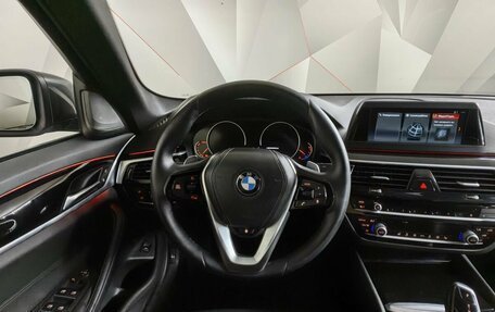 BMW 5 серия, 2019 год, 2 397 000 рублей, 10 фотография