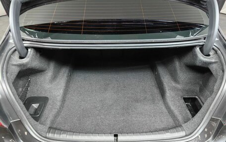 BMW 5 серия, 2019 год, 2 397 000 рублей, 14 фотография