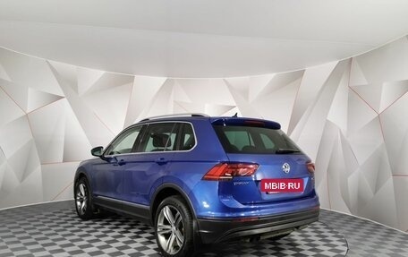 Volkswagen Tiguan II, 2018 год, 2 395 000 рублей, 4 фотография