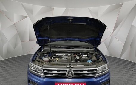 Volkswagen Tiguan II, 2018 год, 2 395 000 рублей, 11 фотография