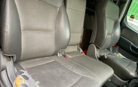 Hyundai H-1 II рестайлинг, 2008 год, 400 000 рублей, 7 фотография