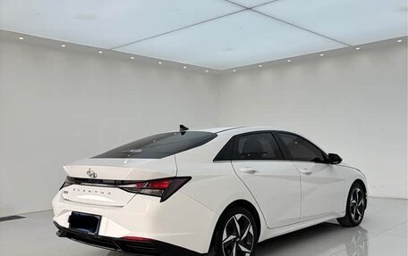 Hyundai Elantra, 2022 год, 1 250 000 рублей, 7 фотография
