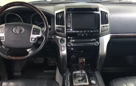 Toyota Land Cruiser 200, 2015 год, 4 750 000 рублей, 11 фотография