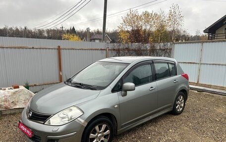 Nissan Tiida, 2011 год, 750 000 рублей, 1 фотография
