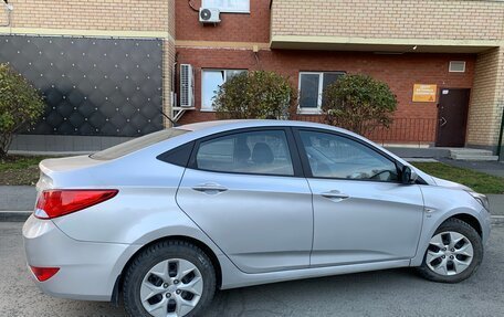 Hyundai Solaris II рестайлинг, 2016 год, 970 000 рублей, 5 фотография