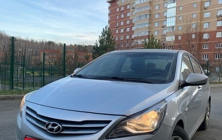 Hyundai Solaris II рестайлинг, 2016 год, 970 000 рублей, 13 фотография