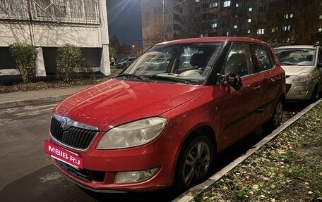 Skoda Fabia II, 2011 год, 250 000 рублей, 2 фотография