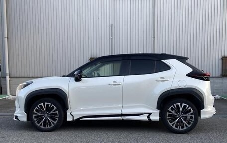 Toyota Yaris Cross, 2021 год, 1 425 000 рублей, 8 фотография